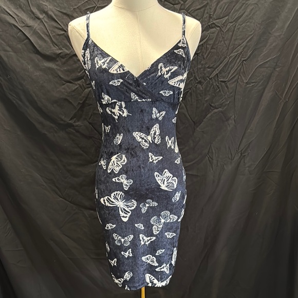 bear dance Dresses & Skirts - Bear Dance velvet Blue and White Bodycon Mini Dress